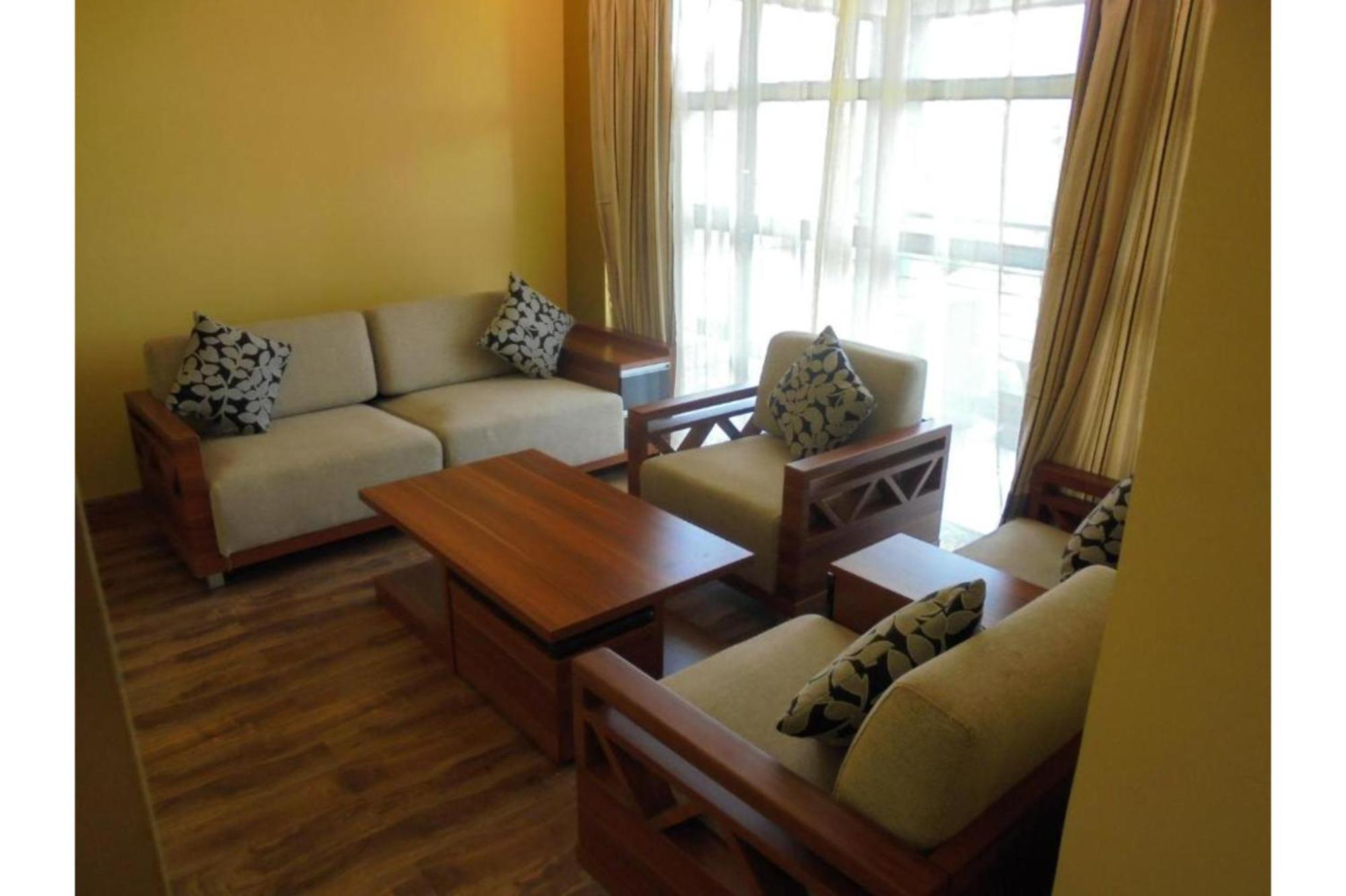 We Hotel & Suites Nairobi Exterior foto